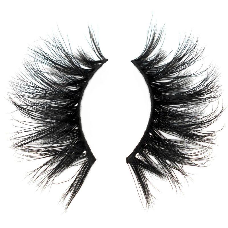 25 mm 3D Mink Lashes Get ahold of our limited edition 25 MM hand made lashes! Add the perfect amount of length, volume, and fullness. Our lashes are ideal ...
